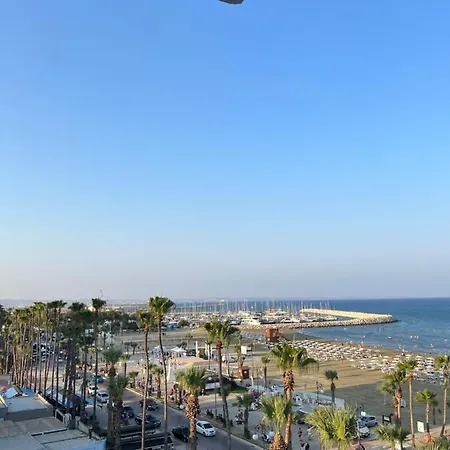 To Sea Lux Finikoudes Apartment