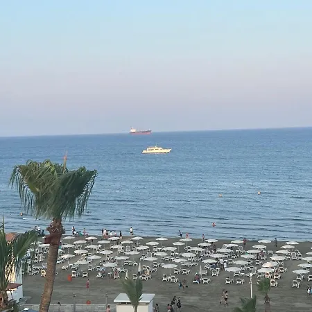 To Sea Lux Finikoudes * Larnaca